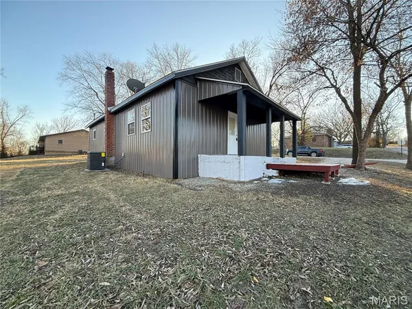 $169,900 | 204 East Davis Street, West Plains, MO 65775