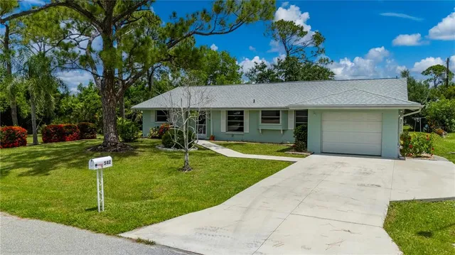 $369,900 | 542 Lakehurst Avenue Northwest, Port Charlotte, FL 33952