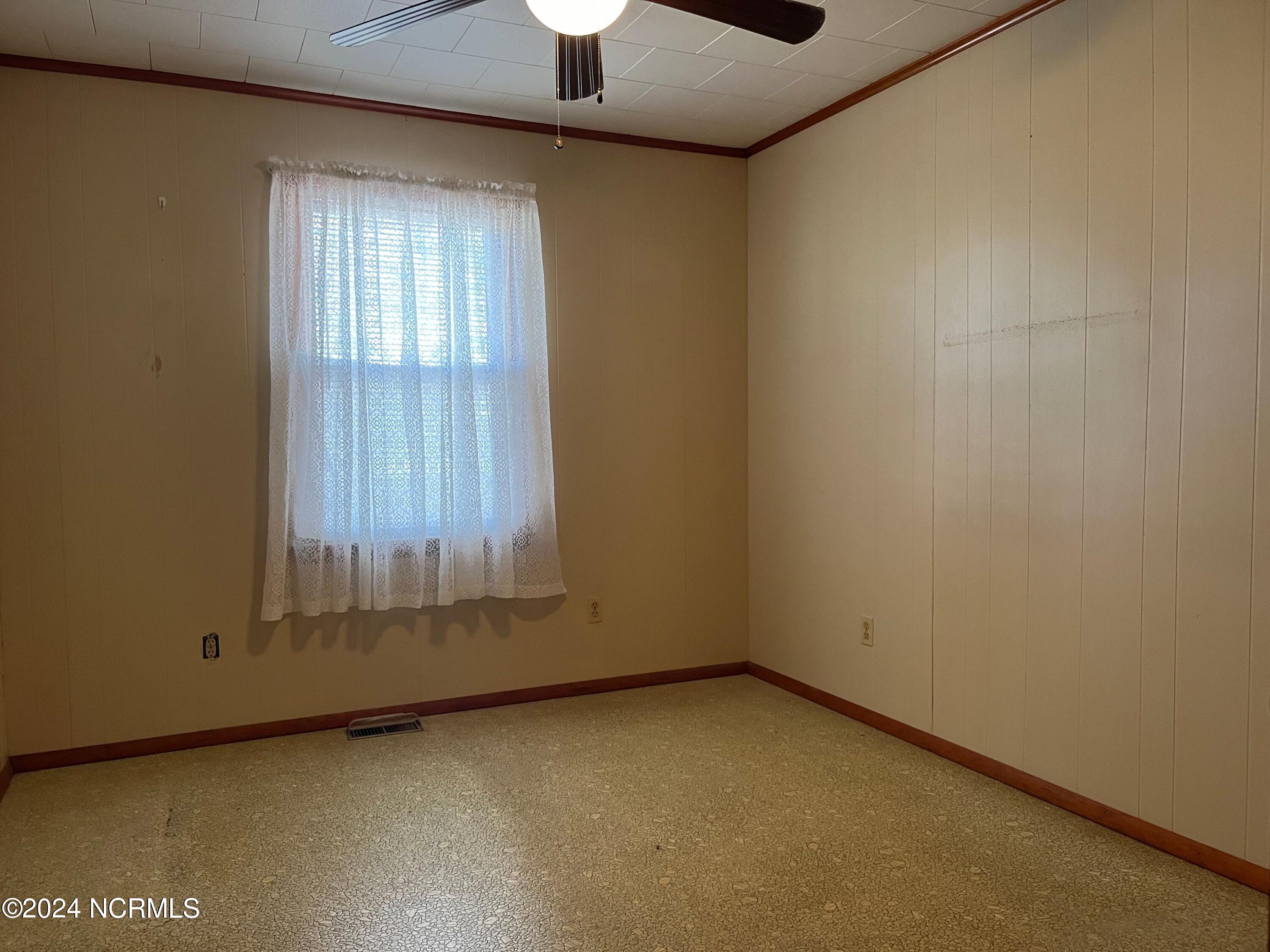 1806 County Street Elizabeth City, NC 27909 - Photo 11 of 32 IMG_8367