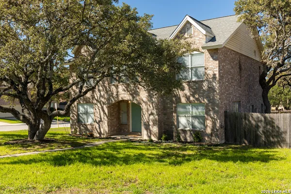 $2,050 | 7103 Misty Brook, San Antonio, TX 78250