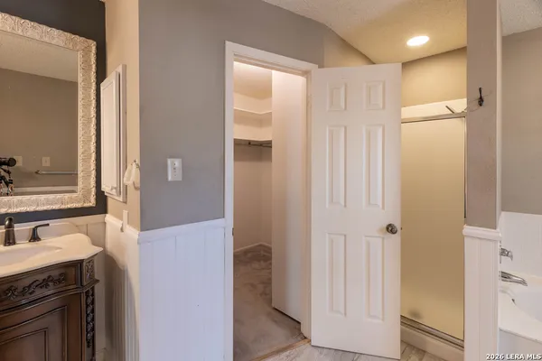 $2,050 | 7103 Misty Brook, San Antonio, TX 78250