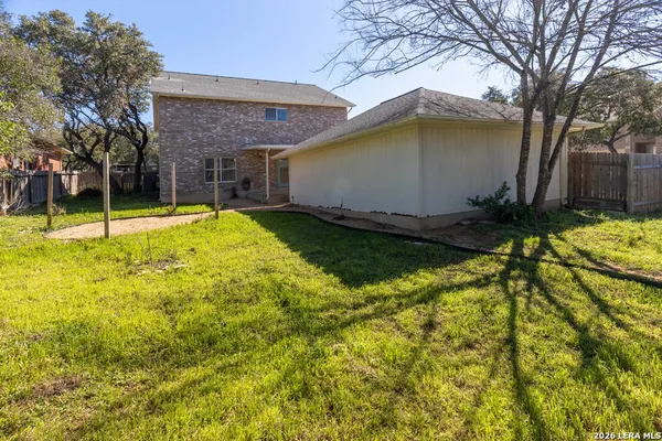 $2,050 | 7103 Misty Brook, San Antonio, TX 78250