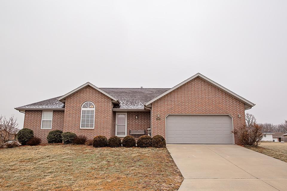 1001 East Melton Road Ozark, MO 65721 - Photo 1 of 1 17