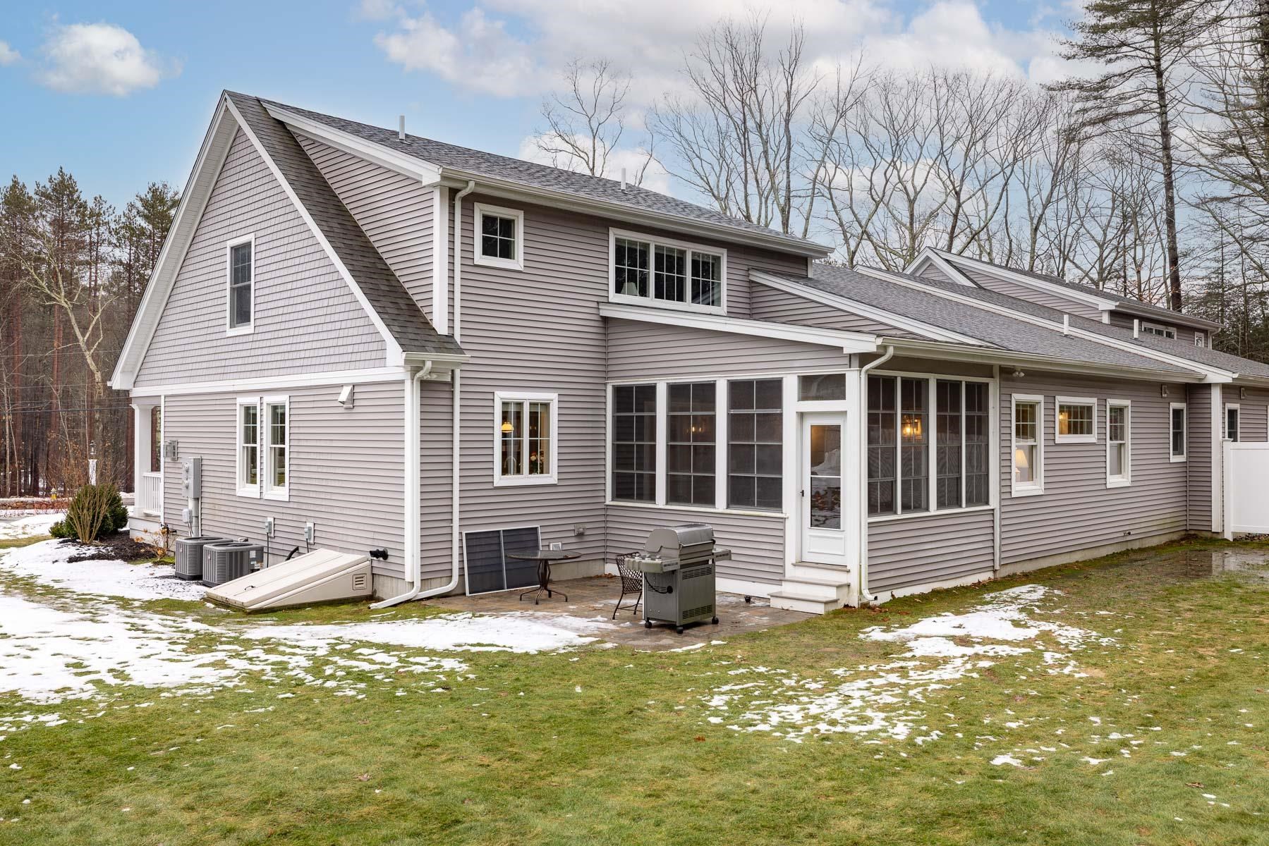 70 Mill Road, Unit 2 North Hampton, NH 03862 - Photo 2 of 30