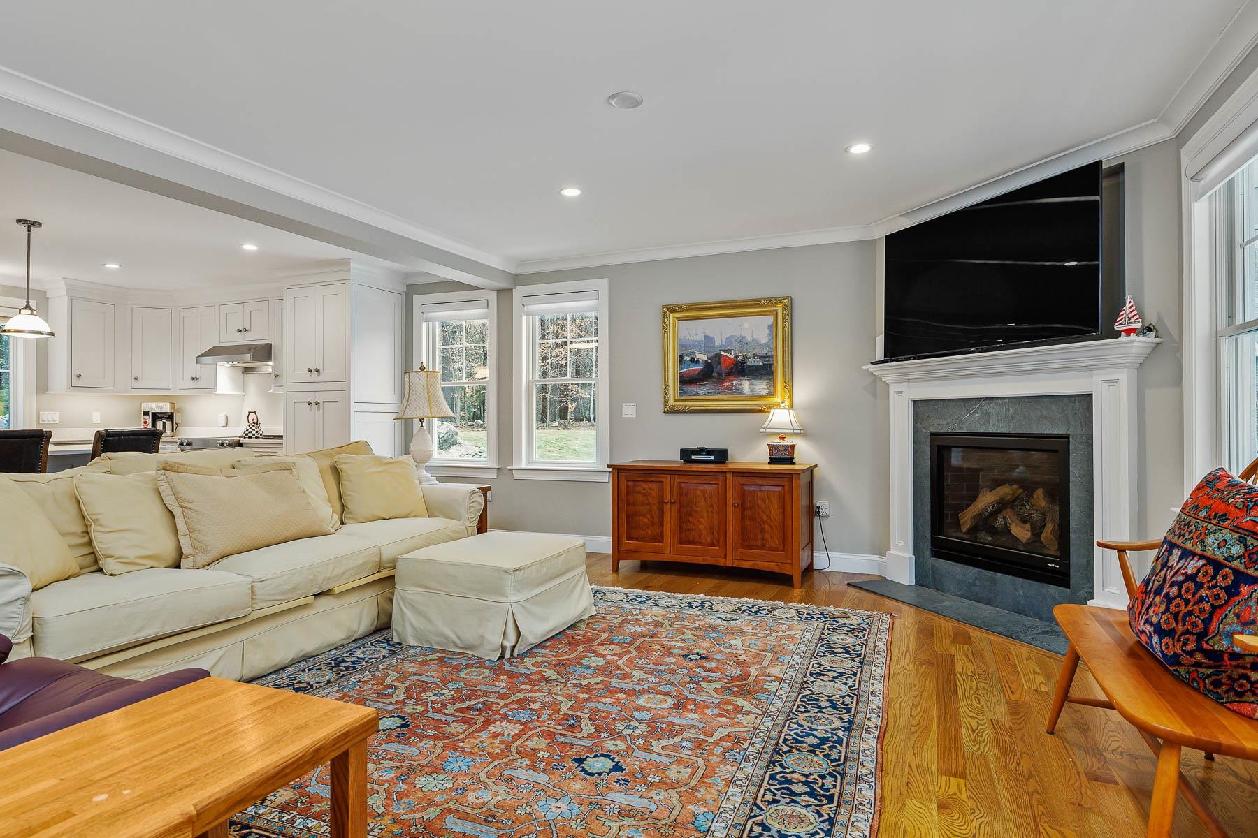 70 Mill Road, Unit 2 North Hampton, NH 03862 - Photo 10 of 30