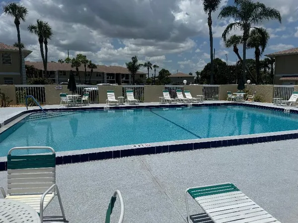 $1,700 | 1531 Southeast Royal Green Circle, Unit 106, Port St. Lucie, FL 34952
