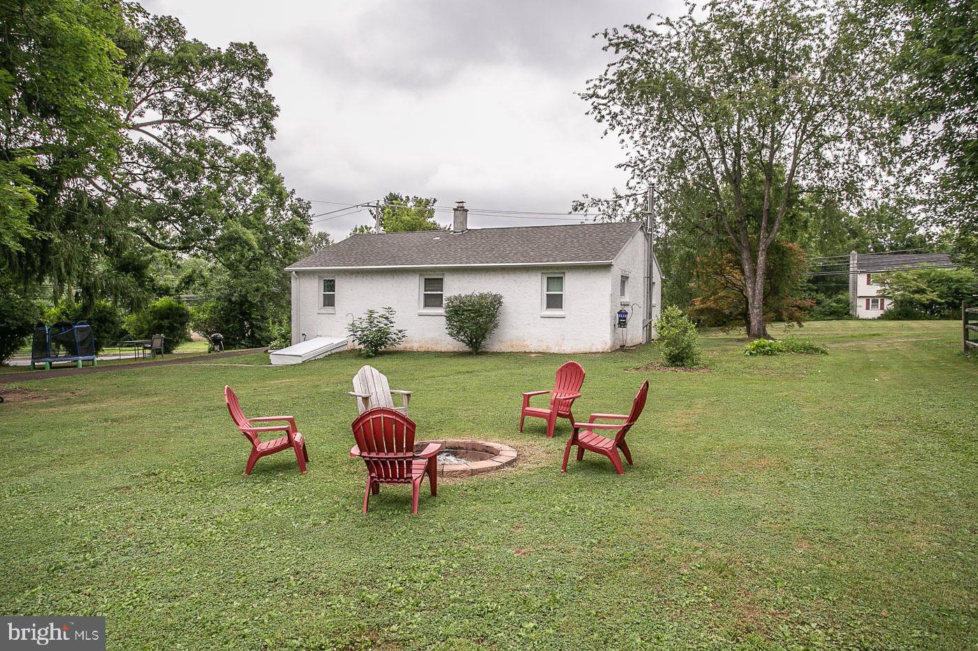 170 North Reed Road Royersford, PA 19468 - Photo 21 of 23 Fire Pit!