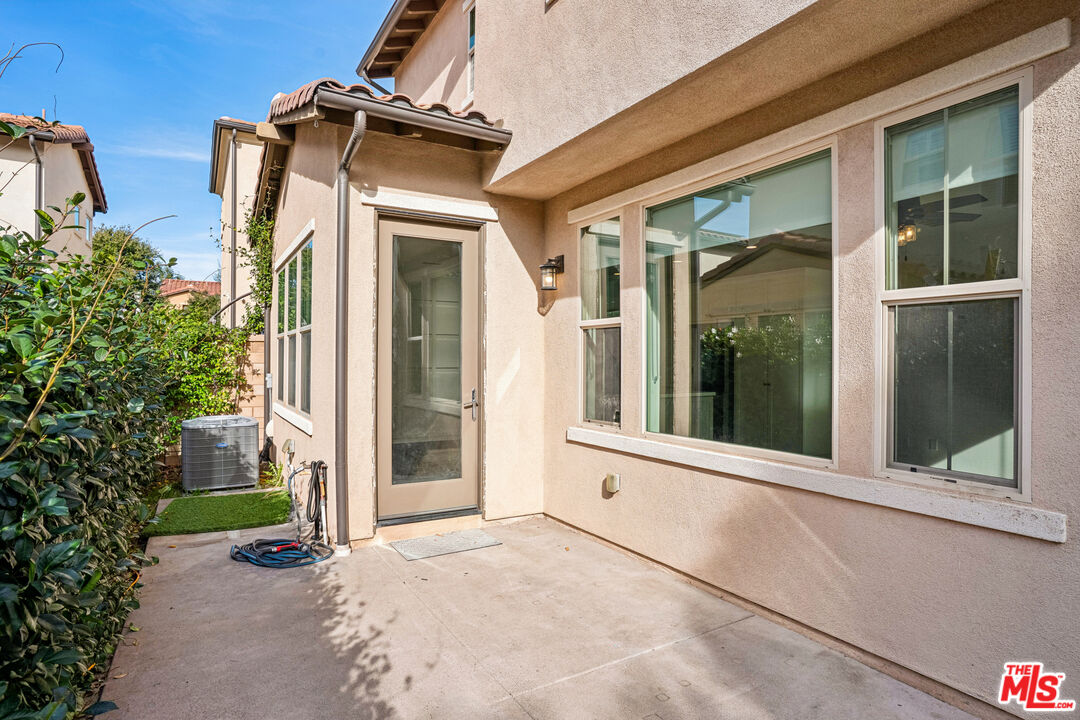 91 Lavender Lake Forest, CA 92630 - Photo 25 of 30