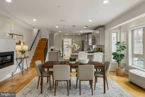 $665,000 | 1013 South 12th Street, Unit 3, Philadelphia, PA 19147