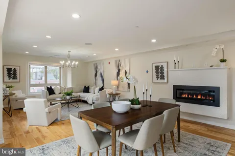 $665,000 | 1013 South 12th Street, Unit 3, Philadelphia, PA 19147