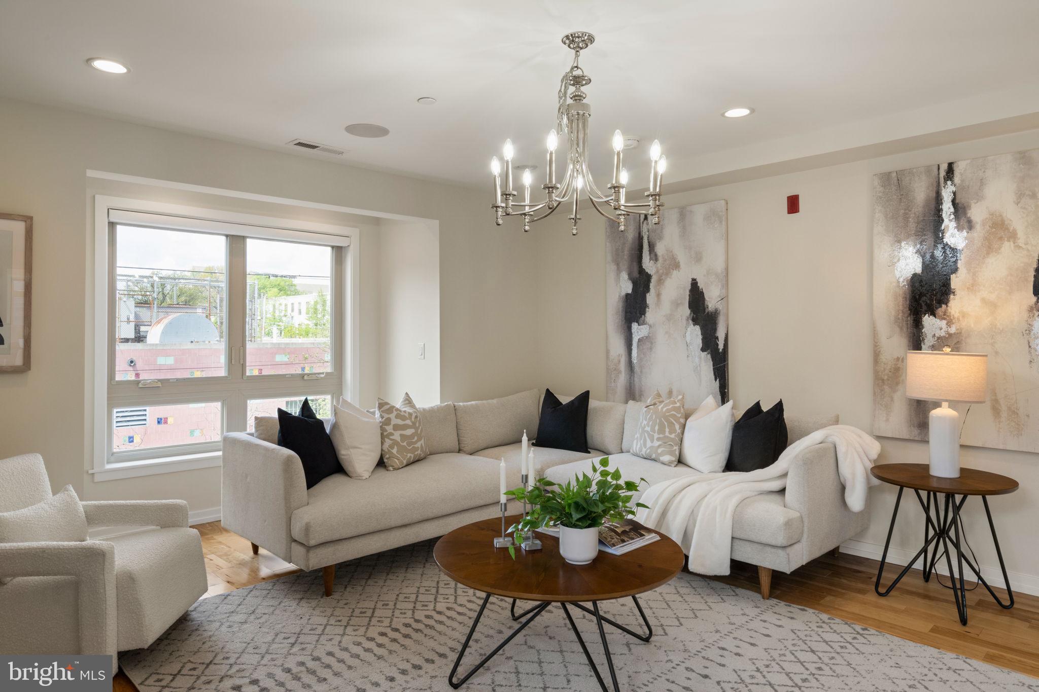 1013 South 12th Street, Unit 3 Philadelphia, PA 19147 - Photo 17 of 57