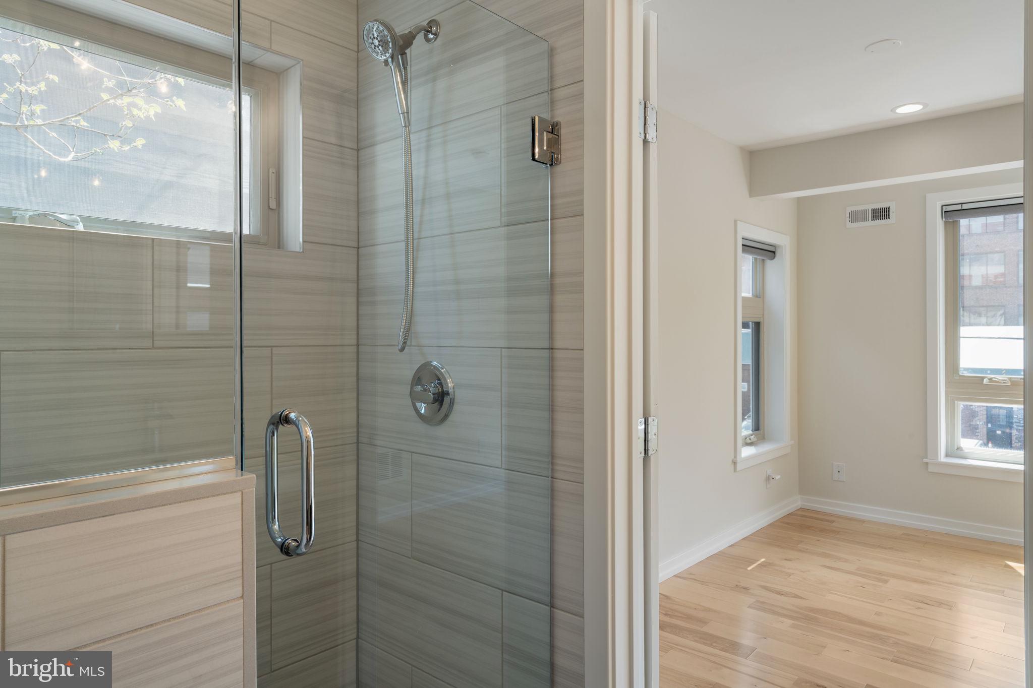 1013 South 12th Street, Unit 3 Philadelphia, PA 19147 - Photo 21 of 57