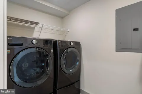 $665,000 | 1013 South 12th Street, Unit 3, Philadelphia, PA 19147