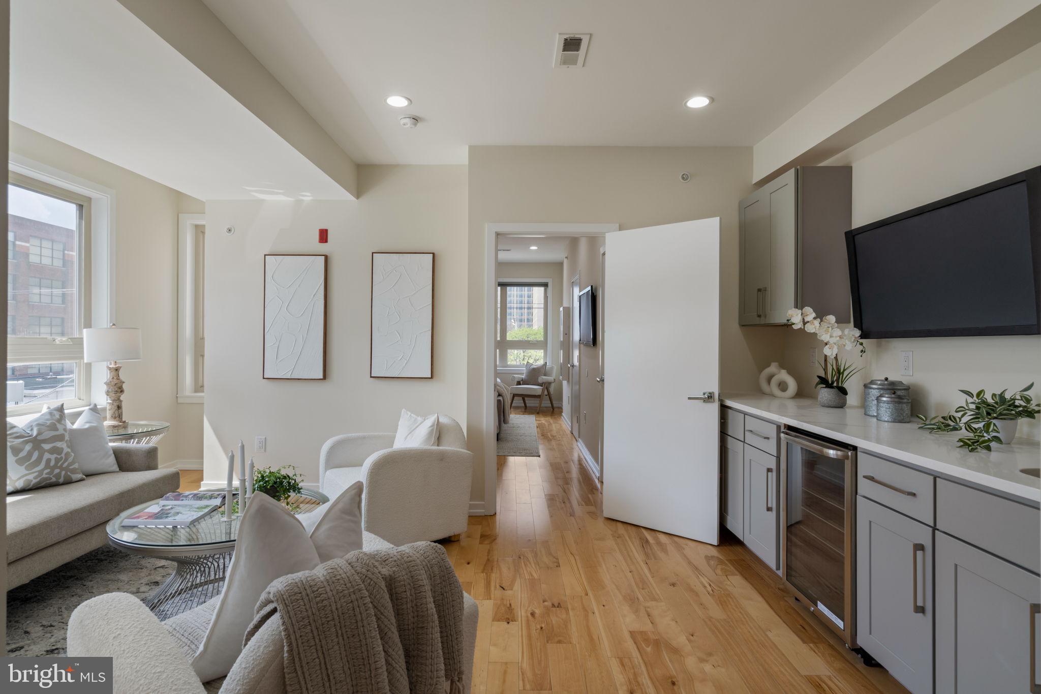 1013 South 12th Street, Unit 3 Philadelphia, PA 19147 - Photo 30 of 57