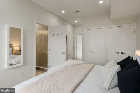 $665,000 | 1013 South 12th Street, Unit 3, Philadelphia, PA 19147