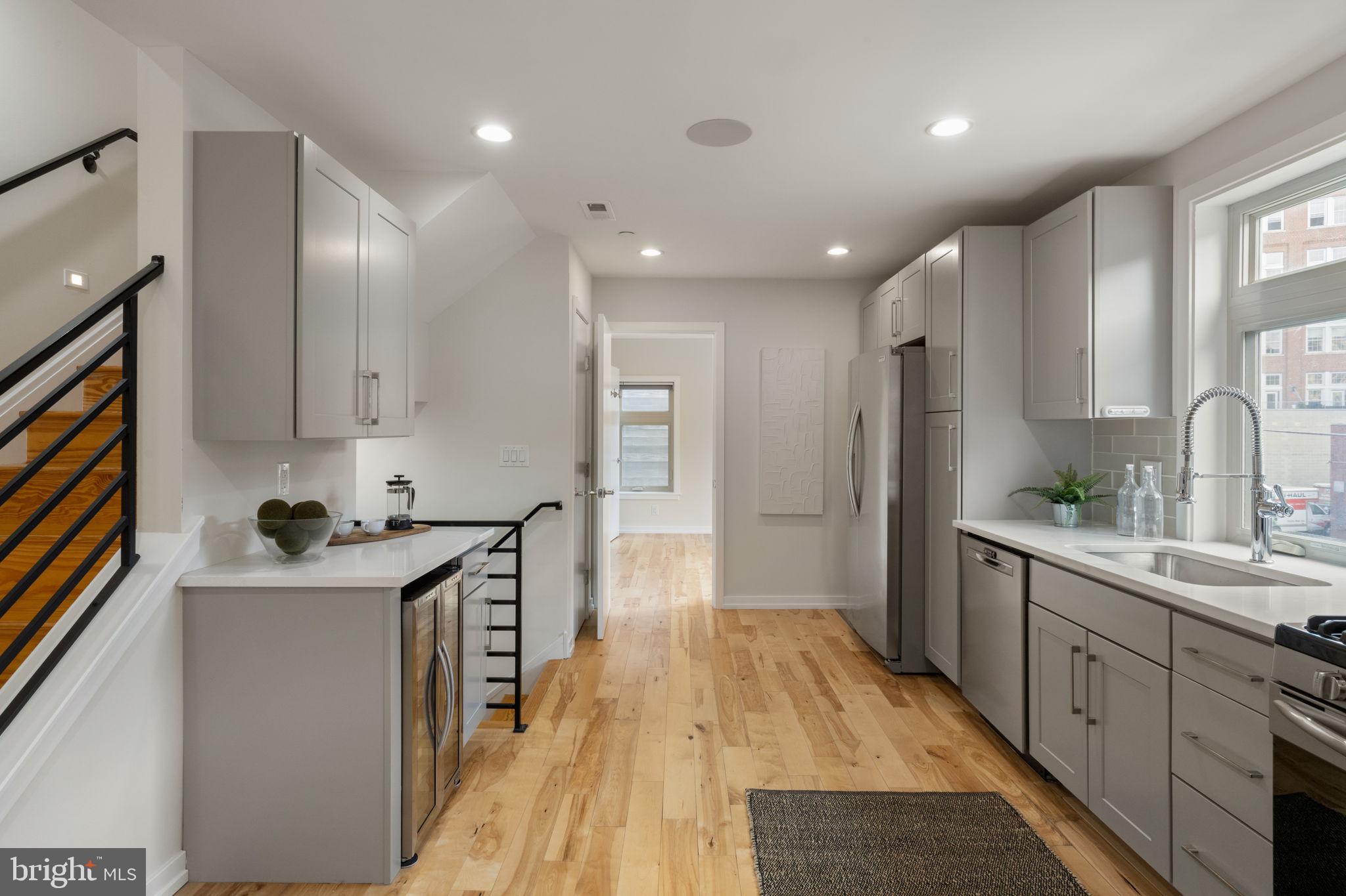 1013 South 12th Street, Unit 3 Philadelphia, PA 19147 - Photo 6 of 57