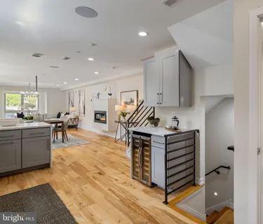 $665,000 | 1013 South 12th Street, Unit 3, Philadelphia, PA 19147