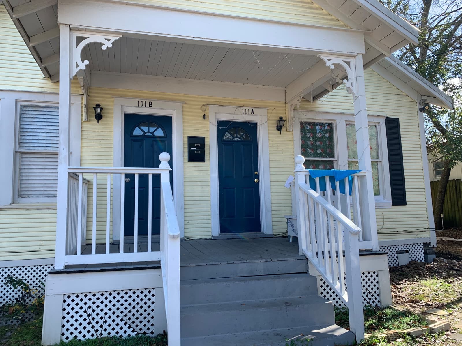 111 East Lewis Street, Unit B Conroe, TX 77301 - Photo 1 of 13