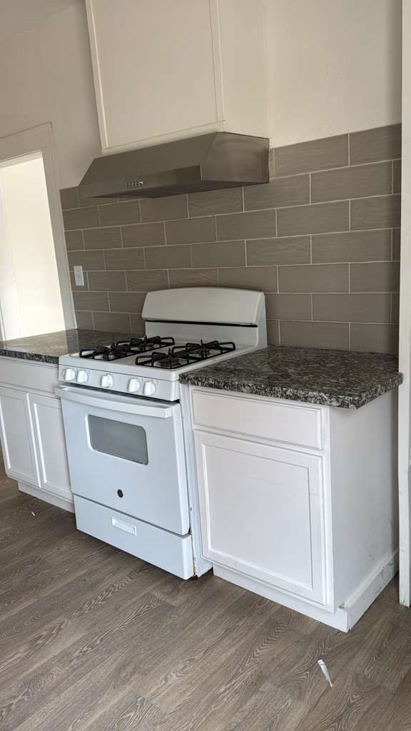 111 East Lewis Street, Unit B Conroe, TX 77301 - Photo 11 of 13