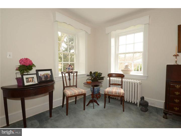 336 Oak Terrace Wayne, PA 19087 - Photo 6 of 24 Gallery Image 6
