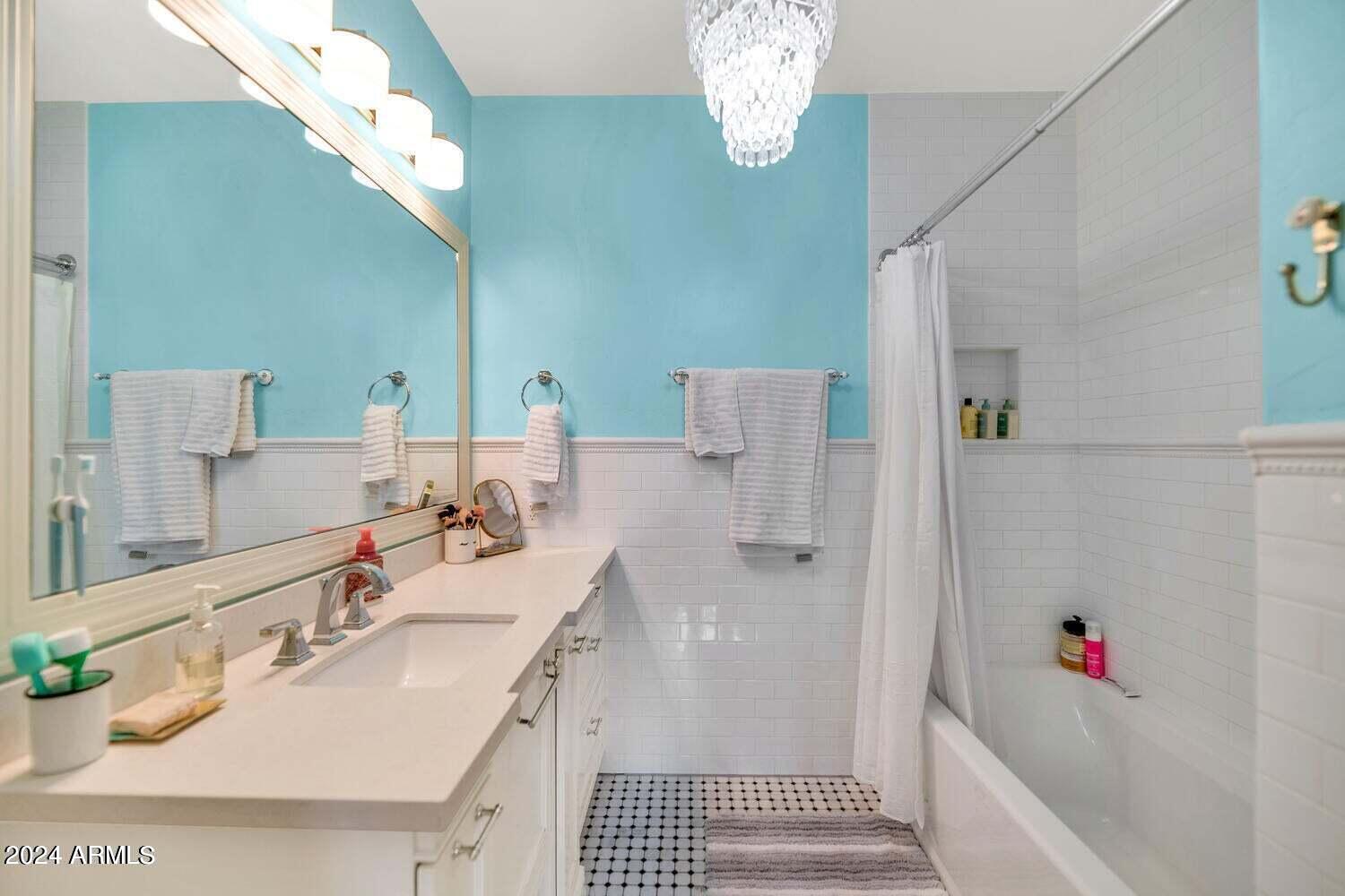 69 Biltmore Estates Drive Phoenix, AZ 85016 - Photo 23 of 36 20240312150417563797000000-o