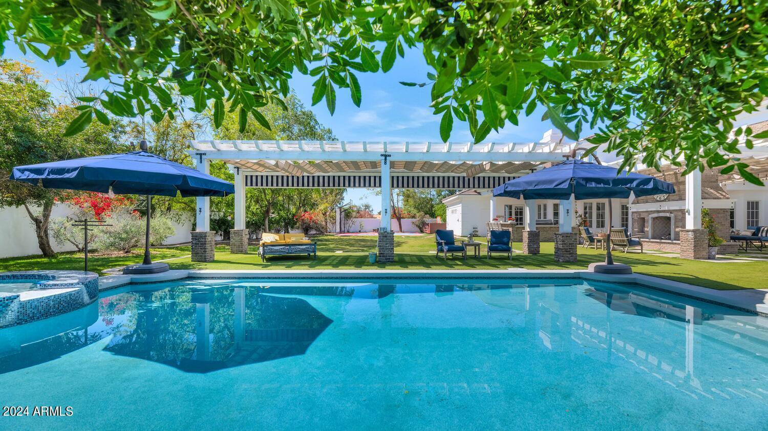 69 Biltmore Estates Drive Phoenix, AZ 85016 - Photo 30 of 36 69 Biltmore Estates Dr-large-013-004-TOD