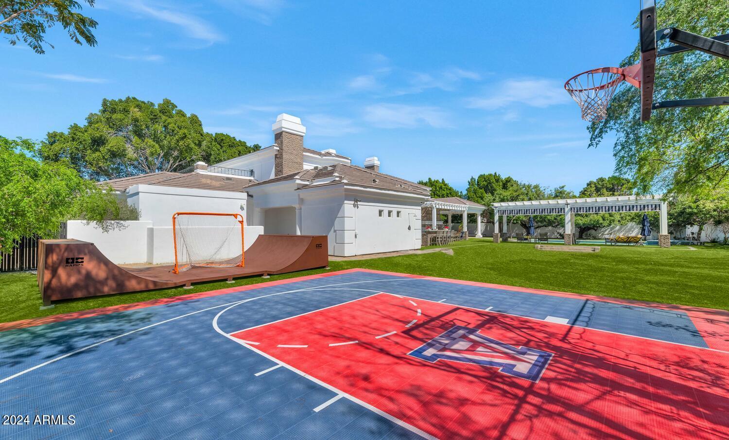 69 Biltmore Estates Drive Phoenix, AZ 85016 - Photo 32 of 36 69 Biltmore Estates Dr-large-022-006-TOD