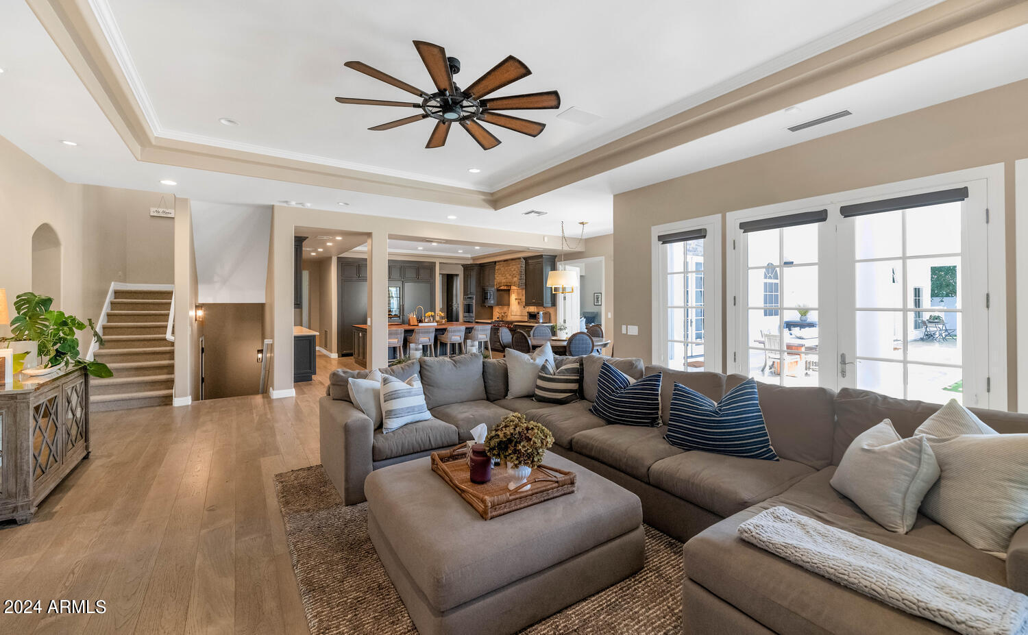 69 Biltmore Estates Drive Phoenix, AZ 85016 - Photo 6 of 36 69 Biltmore Estates Dr-large-006-022-TOD