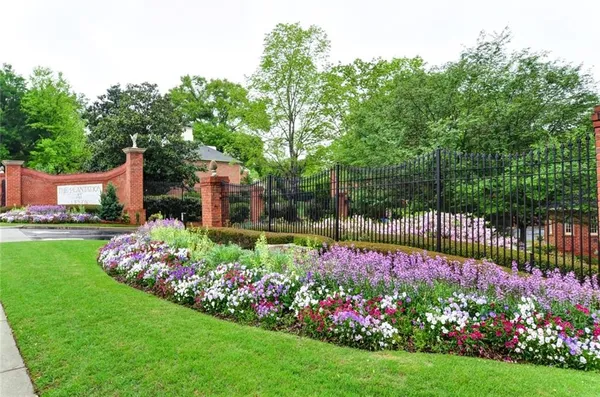 $2,395 | 25316 Plantation Drive Northeast, Unit 316, Atlanta, GA 30324