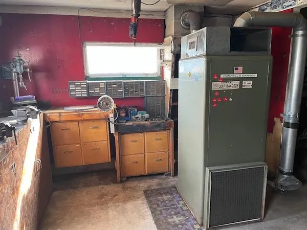 $142,999 | 1210 West 2nd Street, Eveleth, MN 55734