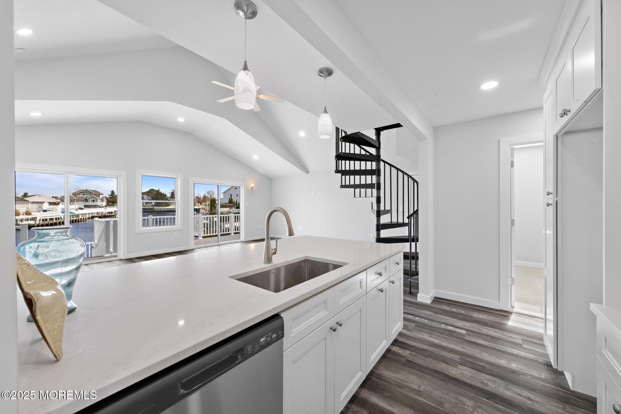 157 Rodman Drive Beach Haven West, NJ 08050 - Photo 10 of 44