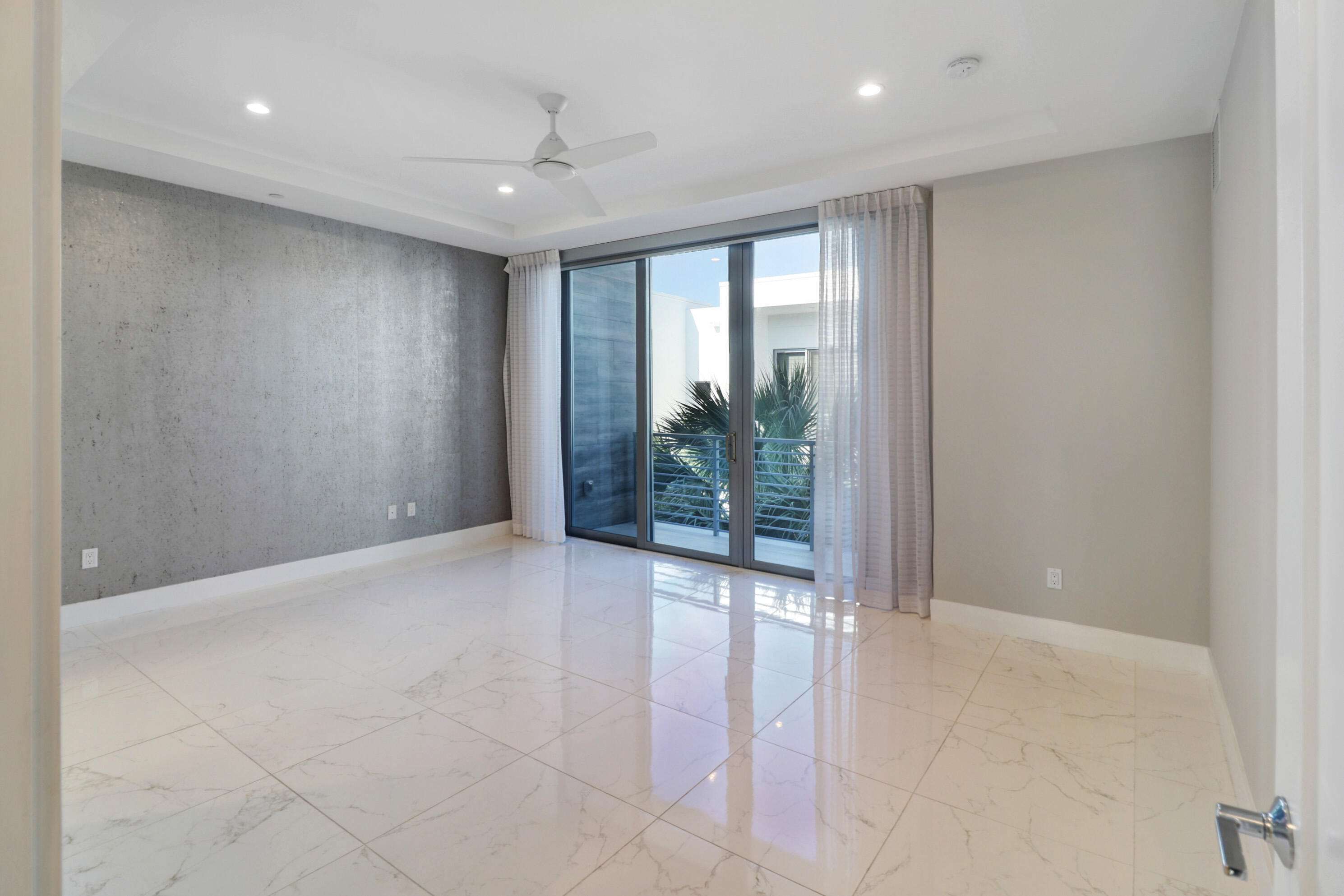 4033 Northwest 17th Way Boca Raton, FL 33431 - Photo 25 of 38 b0b9IMG_8547