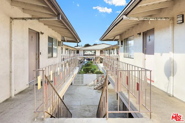 $6,788,888 | 524 North Poplar Avenue, Montebello, CA 90640