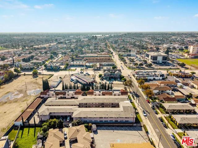 $6,788,888 | 524 North Poplar Avenue, Montebello, CA 90640