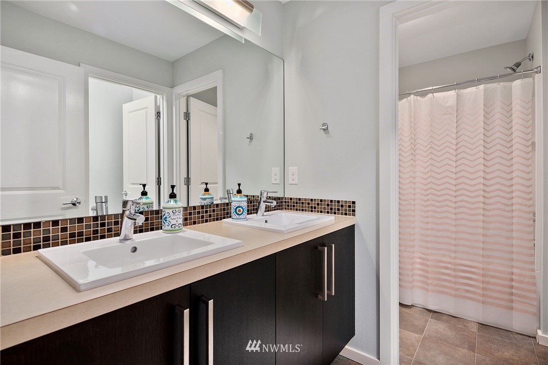 16809 42nd Drive Southeast Bothell, WA 98012 - Photo 23 of 27 Gallery Image 23