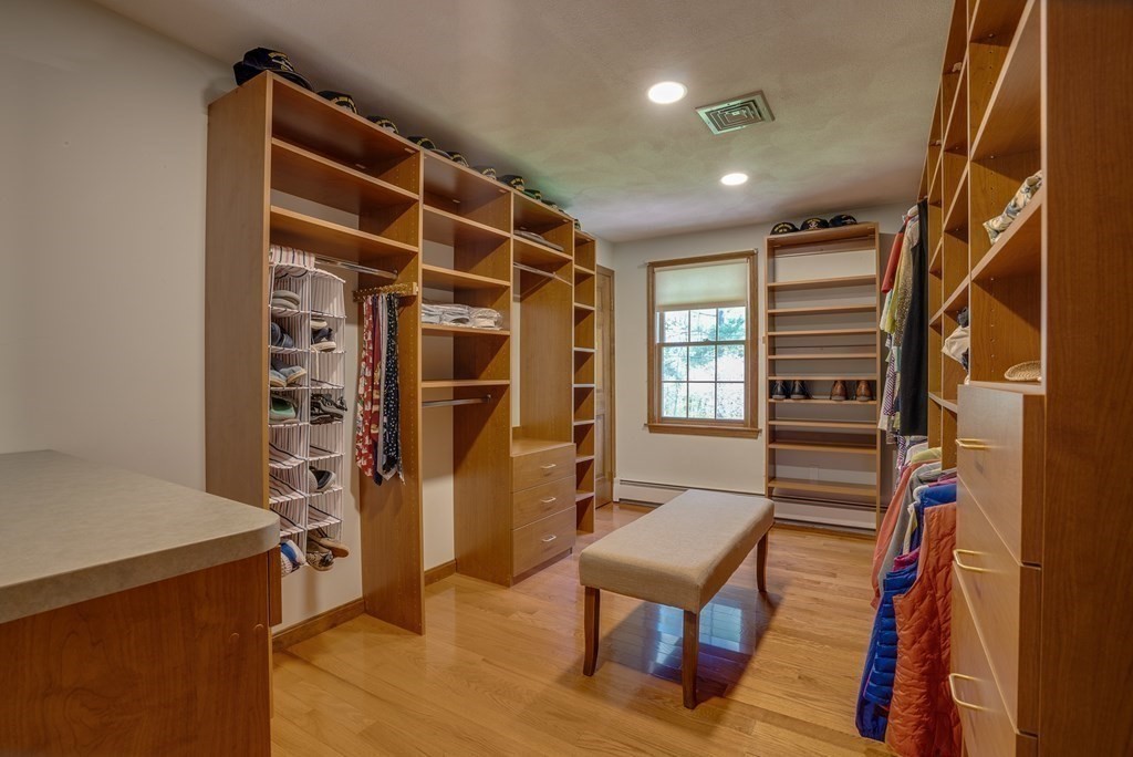 173 Crosby Road Berlin, MA 01503 - Photo 20 of 39 Gallery Image 20