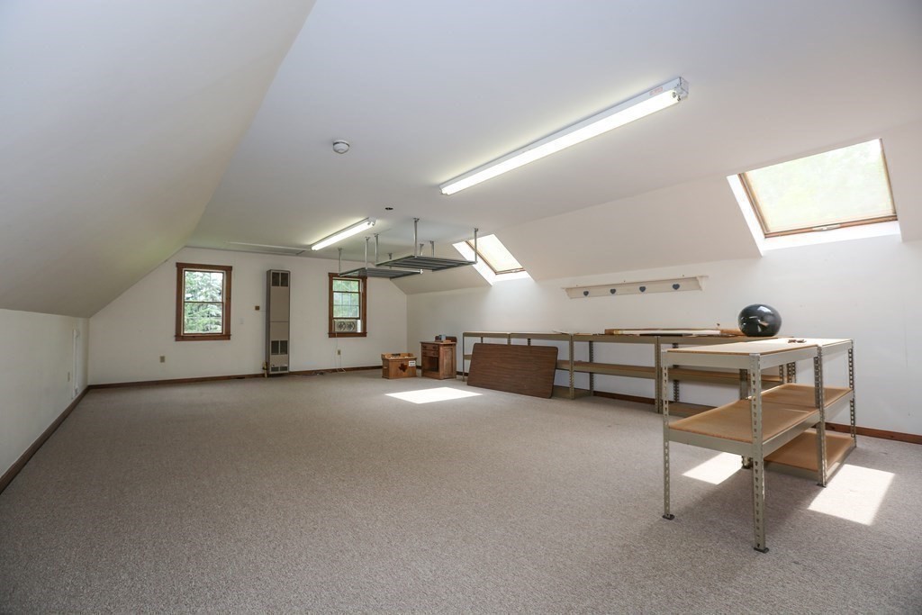 173 Crosby Road Berlin, MA 01503 - Photo 33 of 39 Gallery Image 33