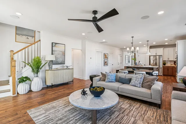 $510,000 | 453 Eagleview Drive, Moncks Corner, SC 29461