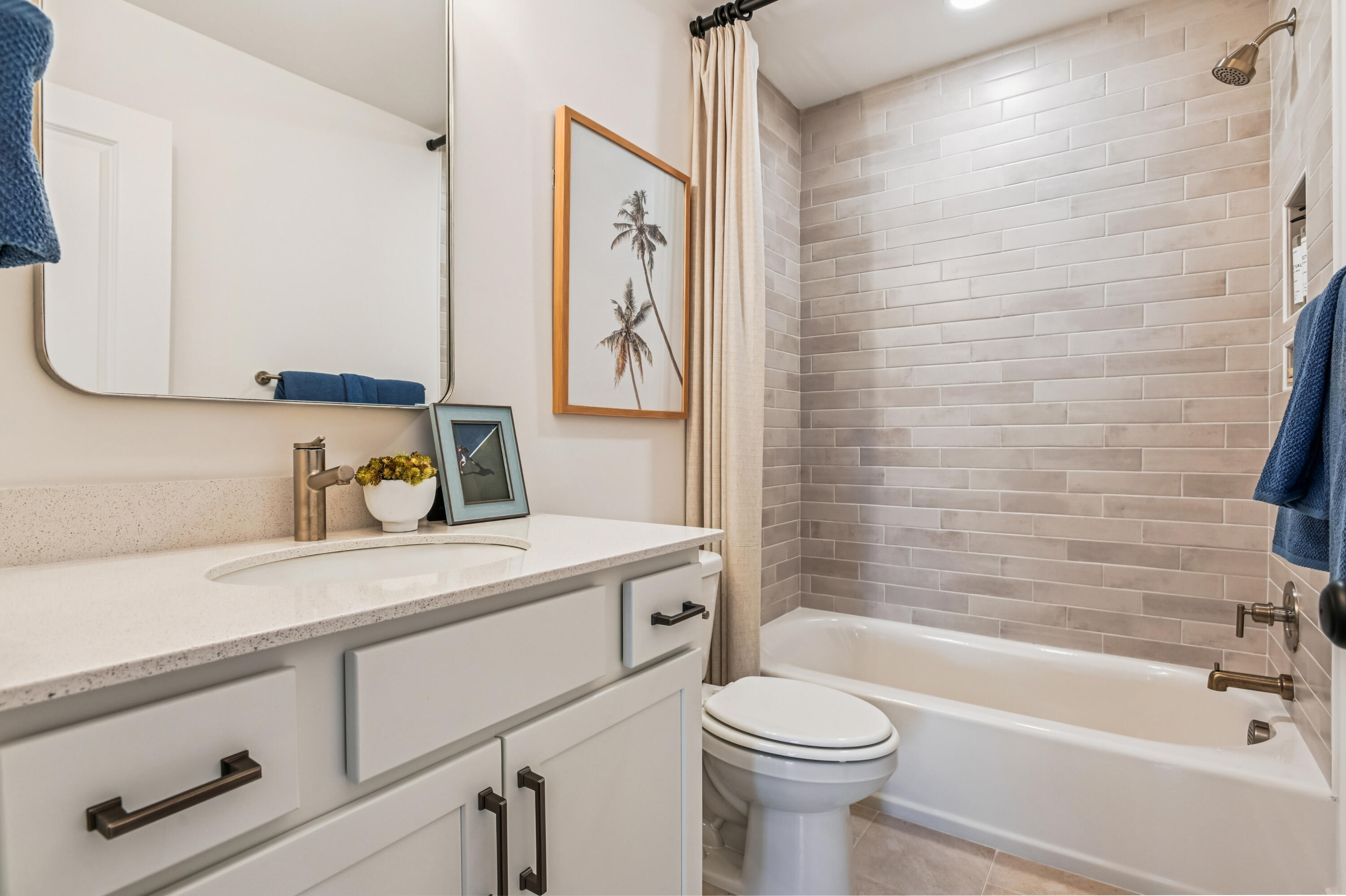 453 Eagleview Drive Moncks Corner, SC 29461 - Photo 23 of 44 interiors-bath-dsc2506