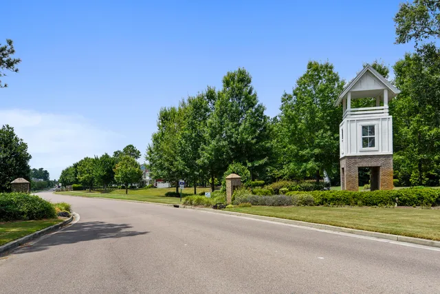 $510,000 | 453 Eagleview Drive, Moncks Corner, SC 29461