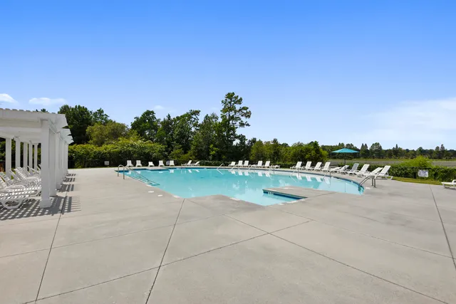 $510,000 | 453 Eagleview Drive, Moncks Corner, SC 29461