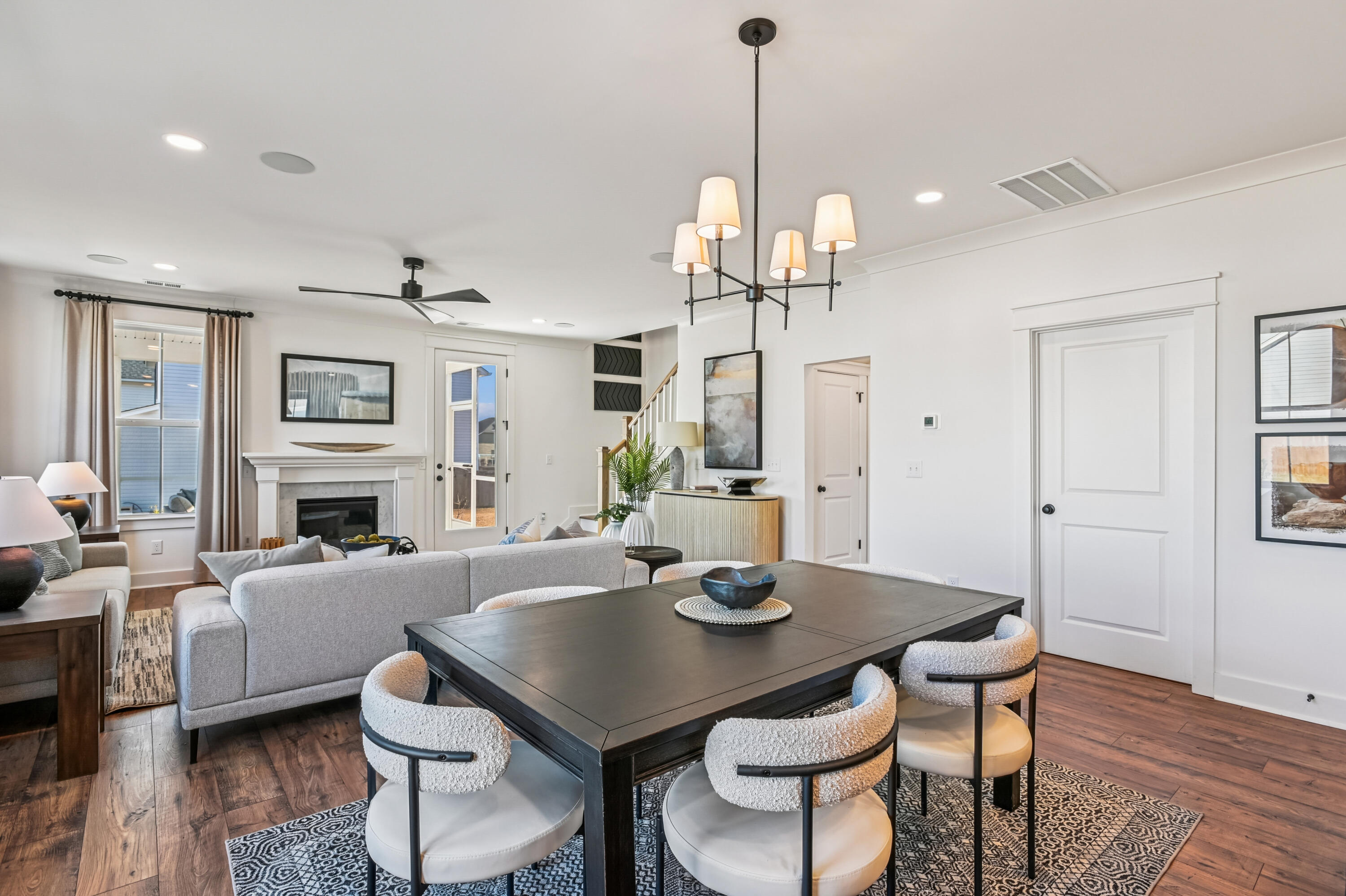 453 Eagleview Drive Moncks Corner, SC 29461 - Photo 10 of 44 interiors-dining_room-dsc2341