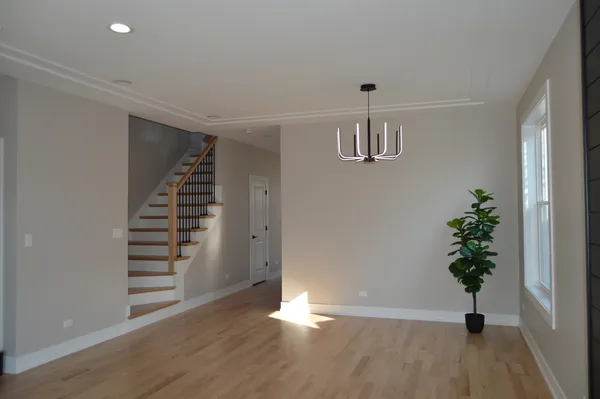 $829,000 | 3755 North Odell Avenue, Chicago, IL 60634