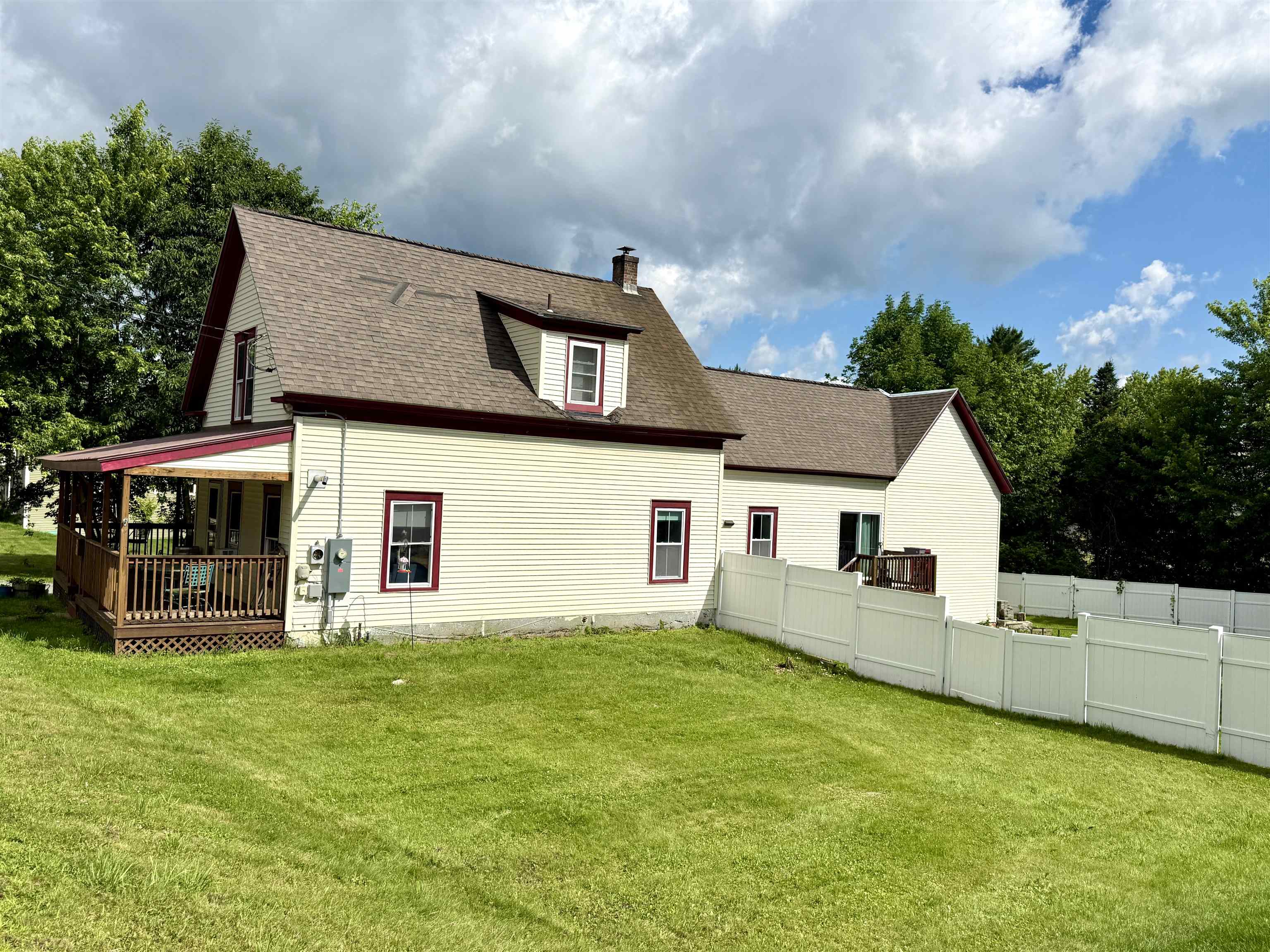 30 Portland Street Lancaster, NH 03584 - Photo 9 of 49