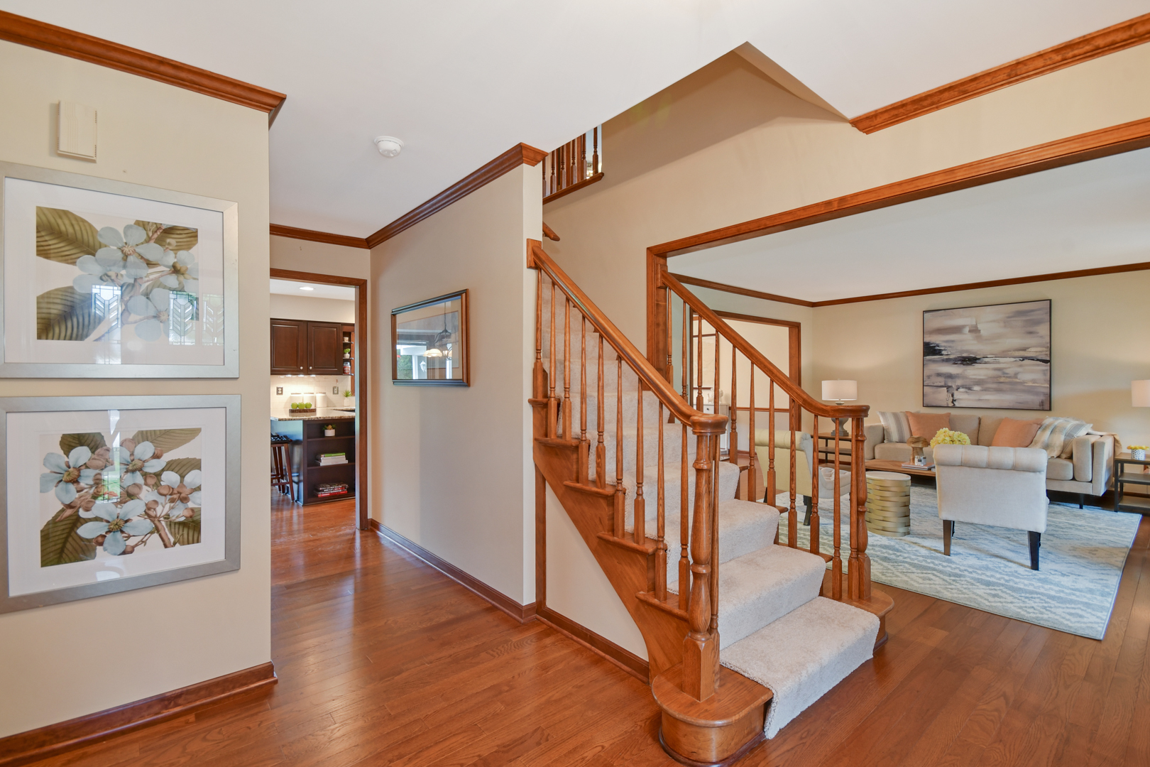 907 Lewis Road Geneva, IL 60134 - Photo 2 of 22