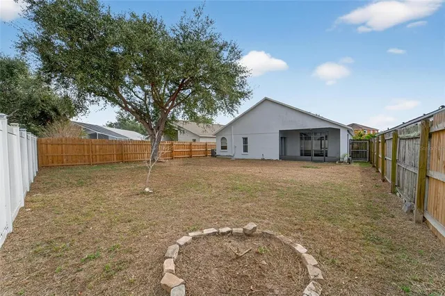 $2,300 | 11305 Symmes Lake Drive, Riverview, FL 33569