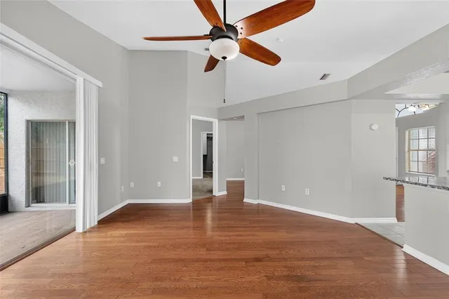 $2,300 | 11305 Symmes Lake Drive, Riverview, FL 33569