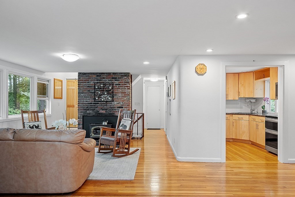 96 The Valley Road Concord, MA 01742 - Photo 8 of 36 Gallery Image 8