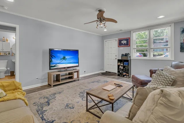 $1,850 | 1442 Agatha Street, Charleston, SC 29407