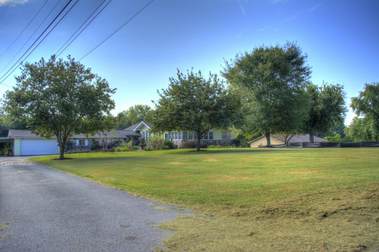 3336 Roberts Road Chattanooga, TN 37416 - Photo 35 of 95 DSC_0007_8_9 (1280x852) (1280x852)